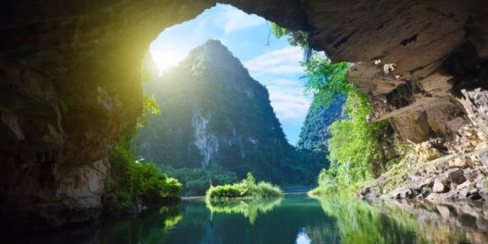 Tam Coc Grottoes in Ninh Binh, Vietnam