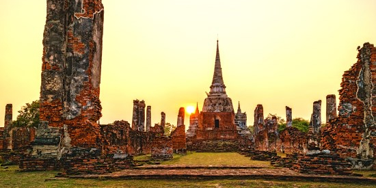 ancient ruins of Ayutthaya