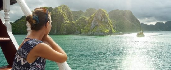 Halong Bay Sight-Seeing - Discover Depth Thailand Cambodia Vietnam 15 Days